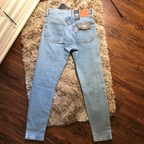 Levis 501 skinny - NWT - Picture 5 of 5